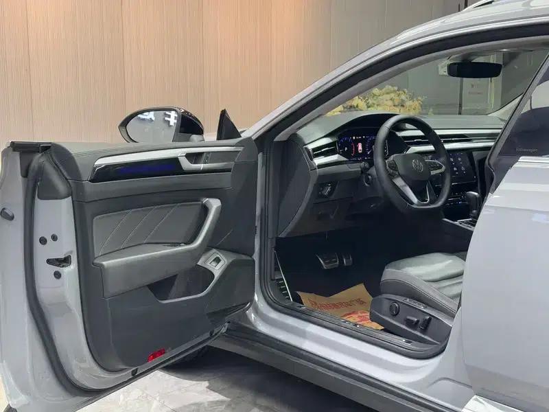 Volkswagen CC 2024 Shooting Brake 380TSI Hunter Edition — миниатюра 17