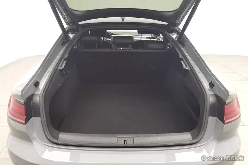 Volkswagen CC 2021 380TSI Striking Edition — миниатюра 23