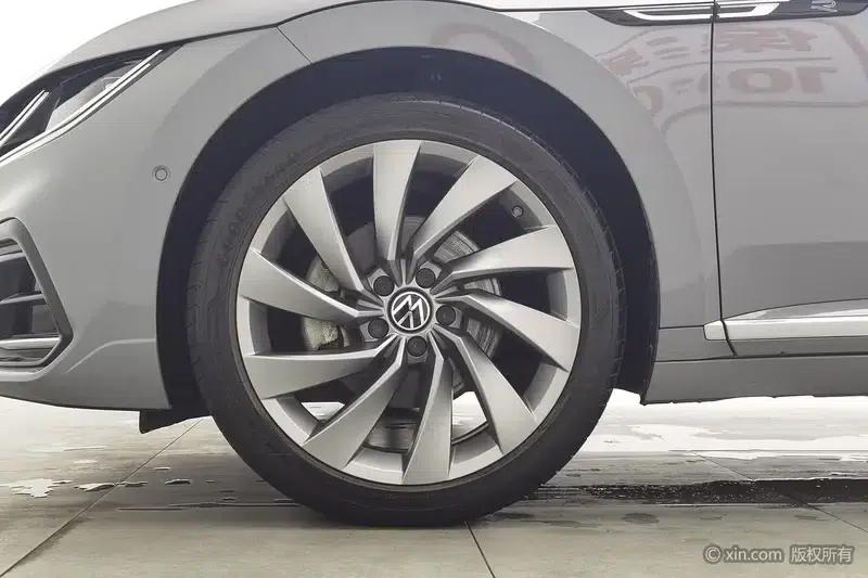 Volkswagen CC 2021 380TSI Striking Edition — миниатюра 8