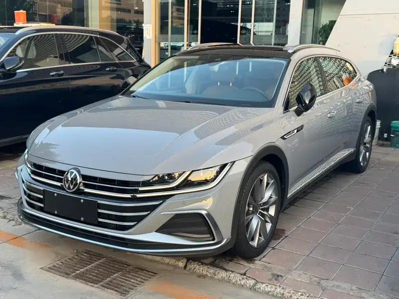 Volkswagen CC 2024 Shooting Brake 380TSI Hunter Edition — миниатюра 1