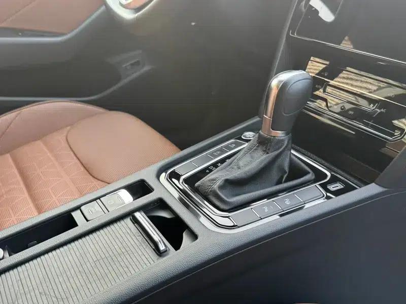 Volkswagen CC 2024 Shooting Brake 380TSI Hunter Edition — миниатюра 13