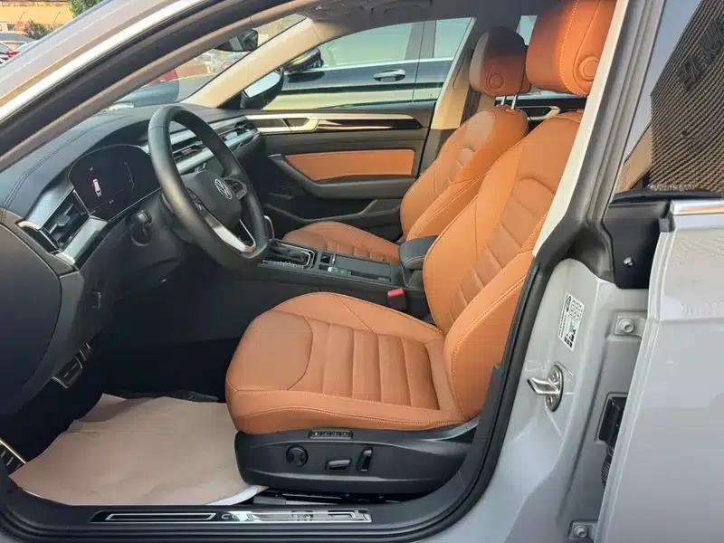 Volkswagen CC 2024 Shooting Brake 380TSI Hunter Edition — миниатюра 15