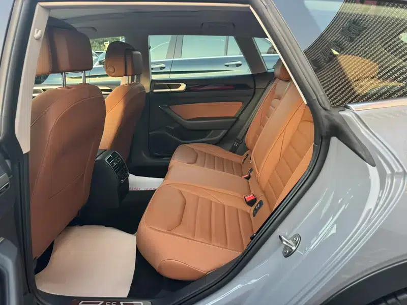 Volkswagen CC 2024 Shooting Brake 380TSI Hunter Edition — миниатюра 17