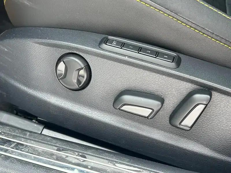 Volkswagen CC 2021 380TSI Striking Edition — миниатюра 31