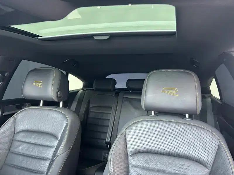 Volkswagen CC 2021 380TSI Striking Edition — миниатюра 33