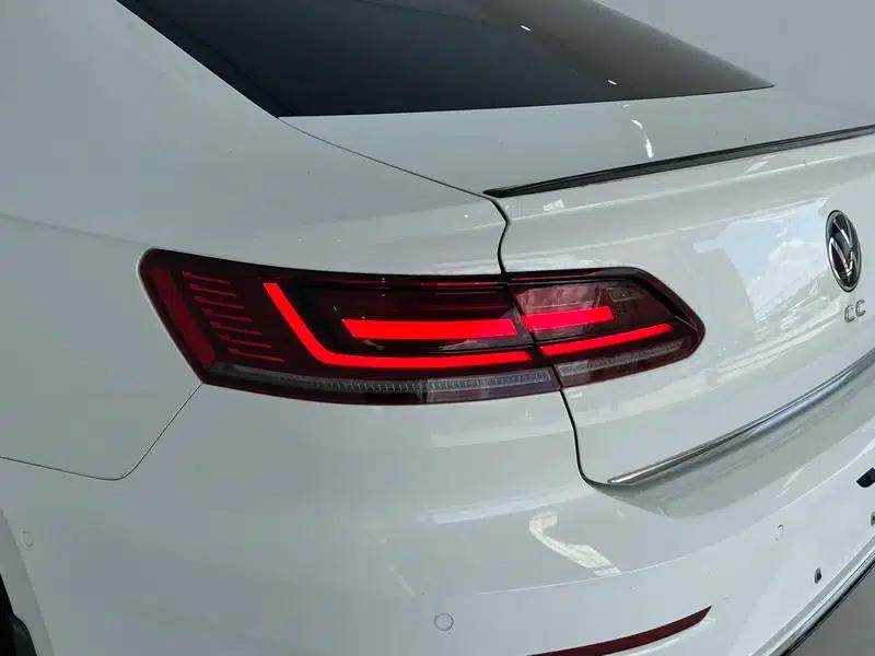 Volkswagen CC 2021 380TSI Striking Edition — миниатюра 8