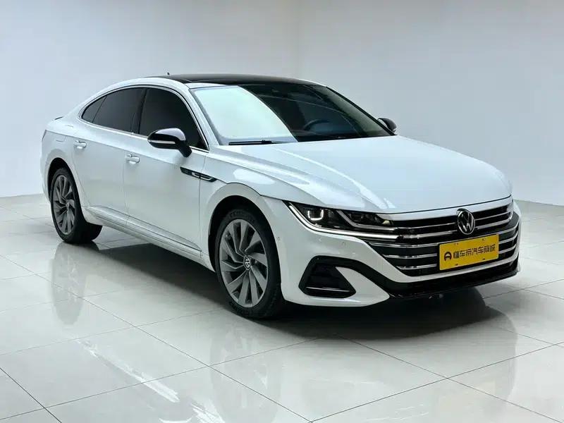 Volkswagen CC 2024 380TSI Striking Edition — миниатюра 3