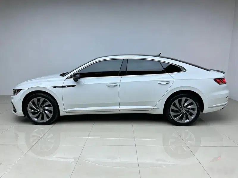 Volkswagen CC 2024 380TSI Striking Edition — миниатюра 4