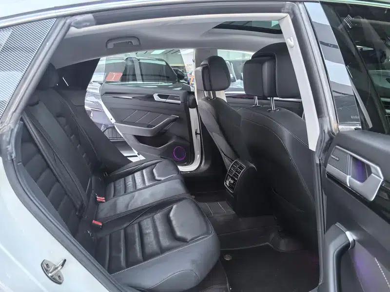 Volkswagen CC 2021 380TSI Striking Edition — миниатюра 15