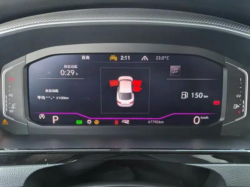 Volkswagen CC 2021 380TSI Striking Edition — миниатюра 9