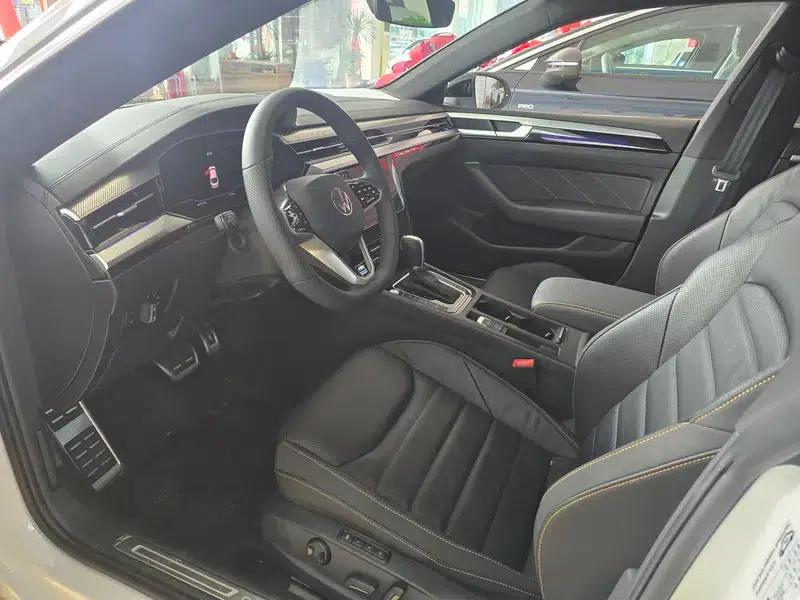 Volkswagen CC 2025 380TSI - Eye-Catching Edition — миниатюра 18