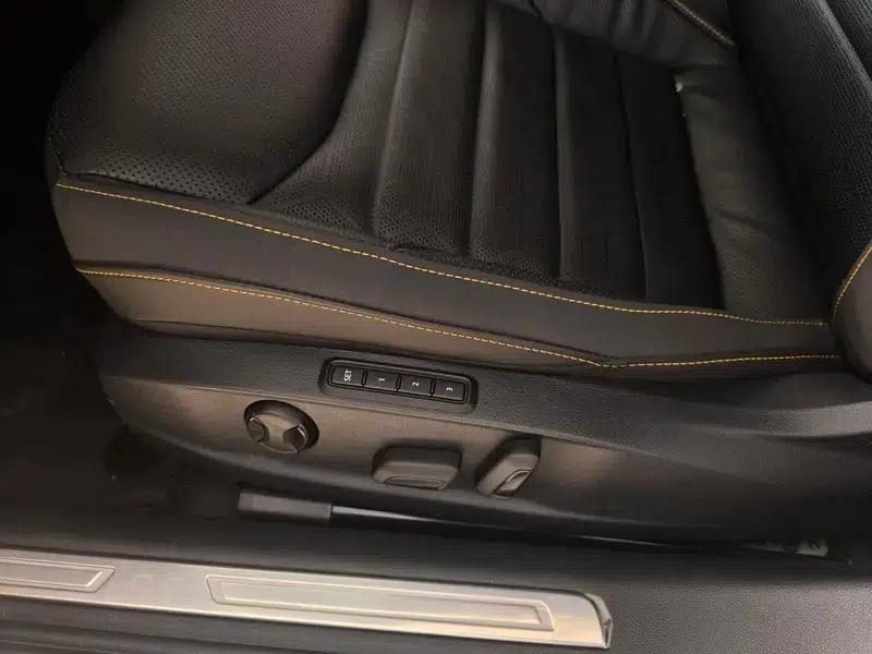 Volkswagen CC 2025 380TSI - Eye-Catching Edition — миниатюра 19