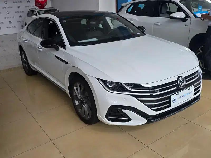 Volkswagen CC 2025 380TSI - Eye-Catching Edition — миниатюра 3