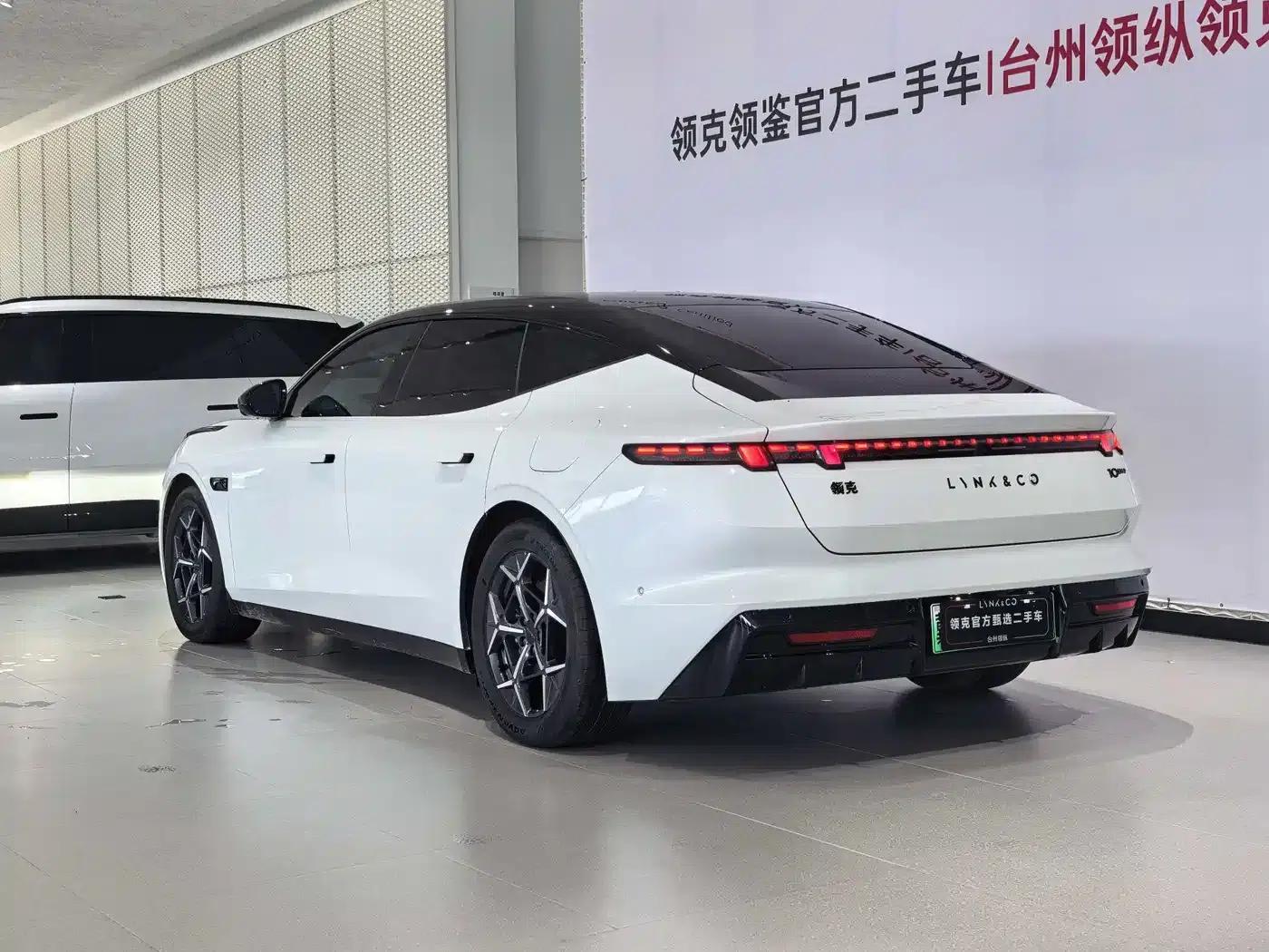 Lynk & Co 10 2025 240 AWD Ultra — миниатюра 5