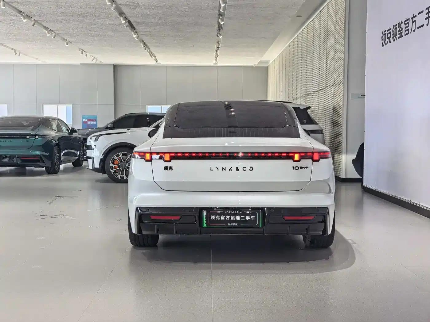 Lynk & Co 10 2025 240 AWD Ultra — миниатюра 6