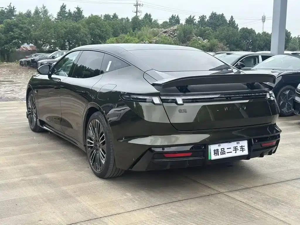Lynk & Co 10 2025 240 AWD Ultra Sport Edition — миниатюра 9