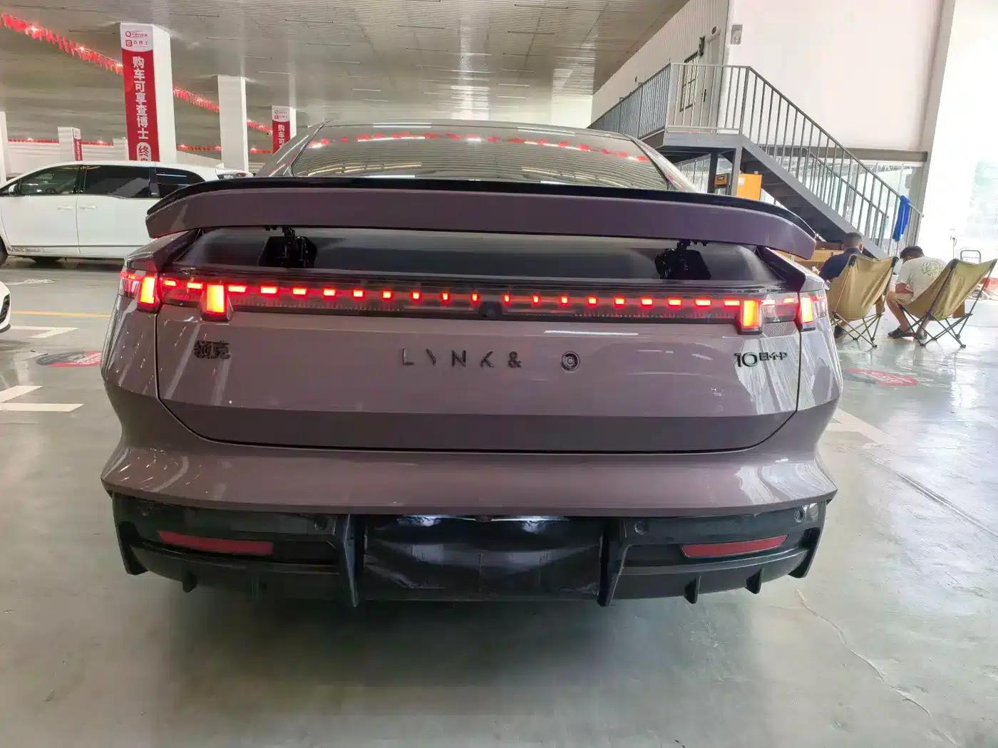 Lynk & Co 10 2025 240 AWD Ultra Sport Edition H7 — миниатюра 32