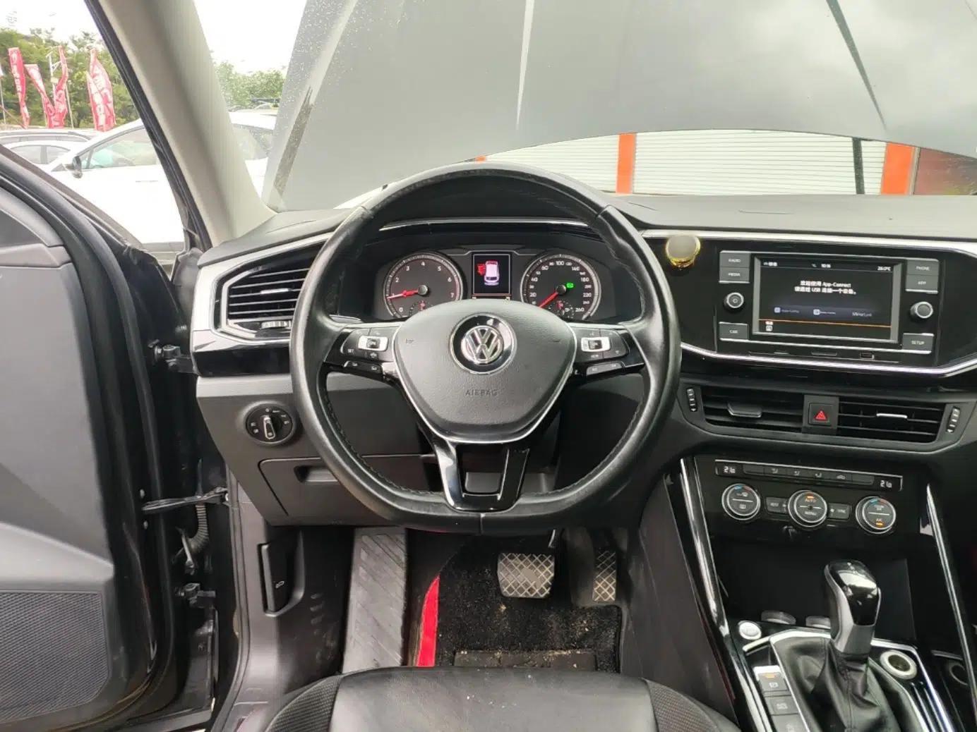 Volkswagen Tayron 2019 330TSI Two-Wheel Drive Luxury Model China VI Standard — миниатюра 13