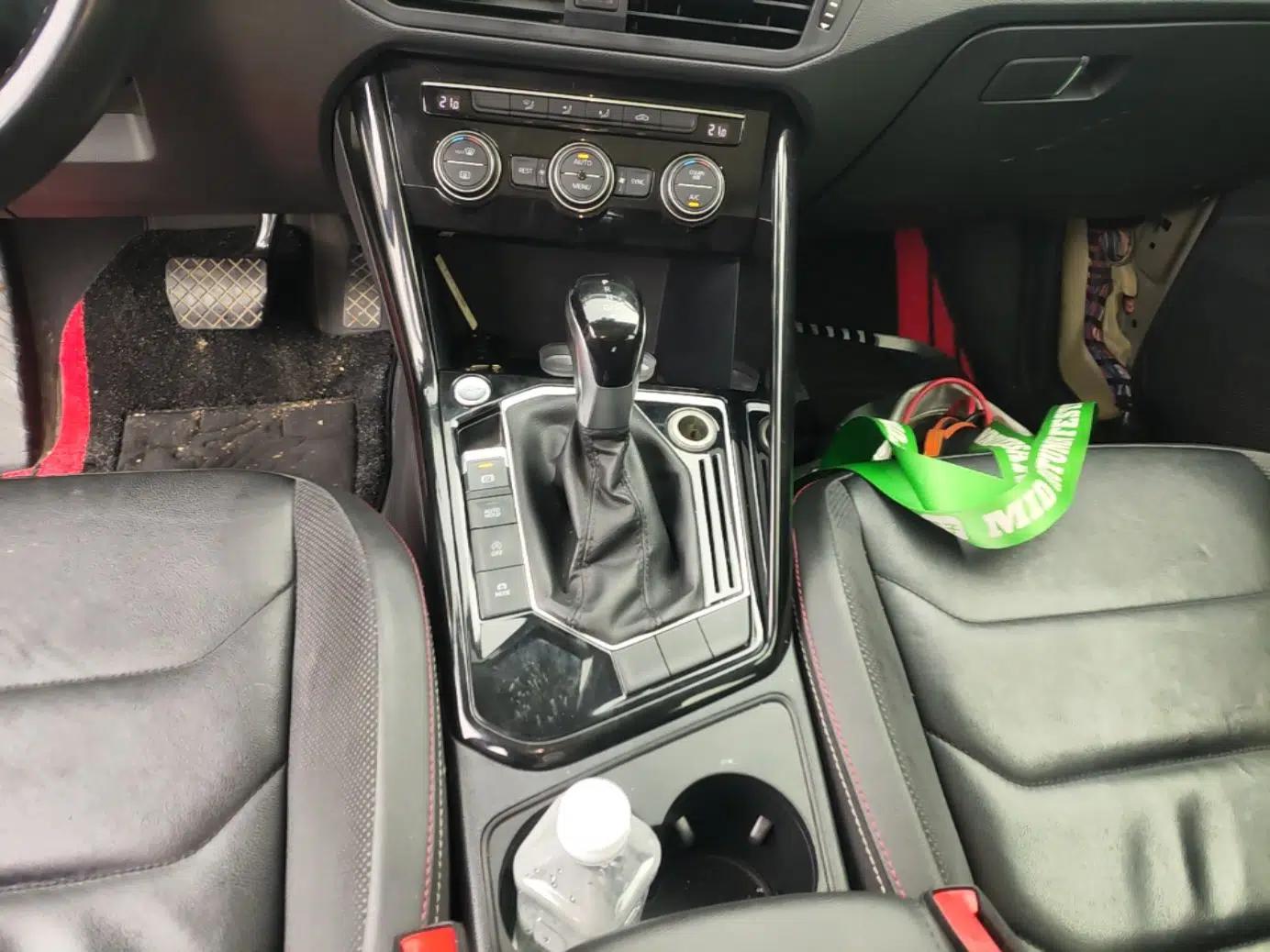 Volkswagen Tayron 2019 330TSI Two-Wheel Drive Luxury Model China VI Standard — миниатюра 16