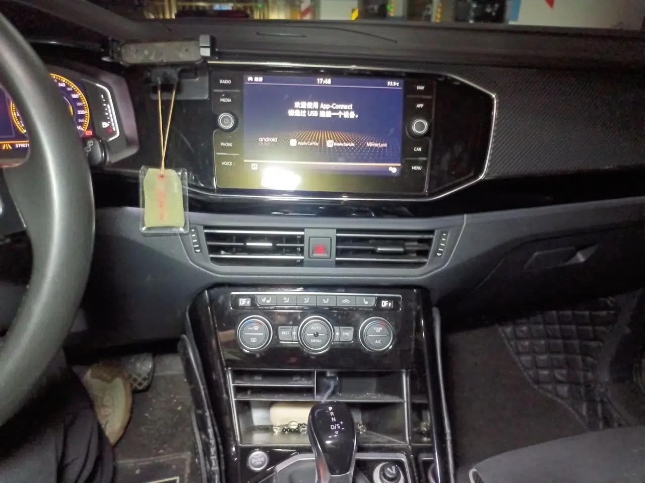Volkswagen Tayron 2019 330TSI Two-Wheel-Drive Prestige Version China VI Standard — миниатюра 13