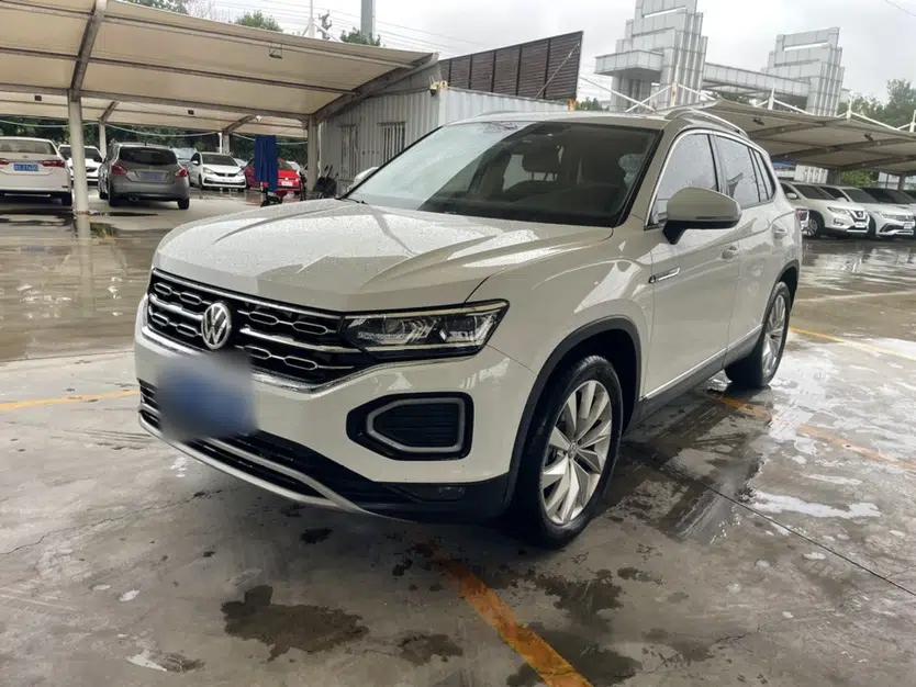 Volkswagen Tayron 2020 330TSI Two-Wheel Drive Luxury Connected Pro Edition — миниатюра 1