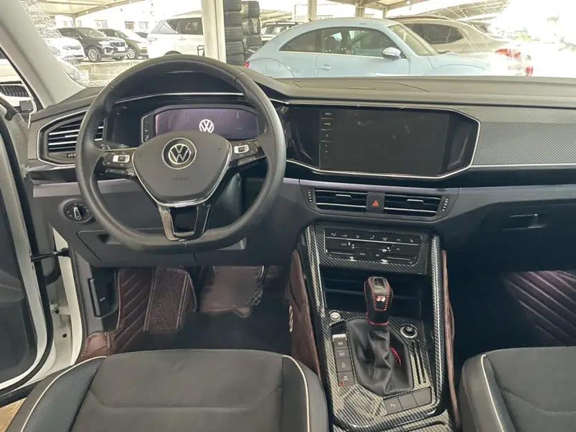 Volkswagen Tayron 2020 330TSI Two-Wheel Drive Luxury Connected Pro Edition — миниатюра 8