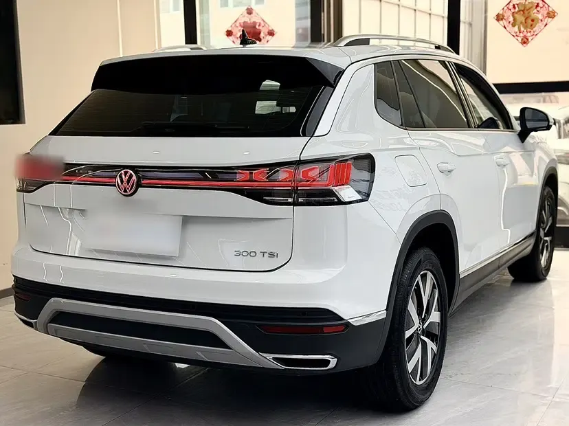 Volkswagen Tayron 2025 Zhongxiang Version 300TSI — миниатюра 5