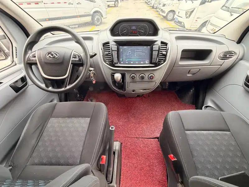 Xintu V80 2020 2.5T Manual Front-Wheel Drive 6-Seater Factory Custom Edition — миниатюра 11