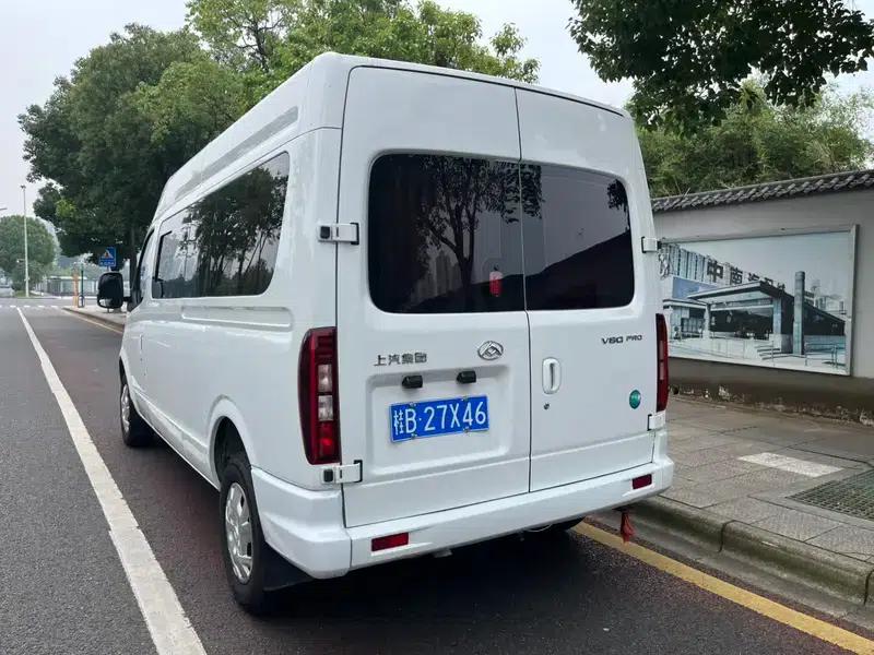 Xintu V80 2025 Facelift Value Edition 2.0T Manual Long Wheelbase High Roof 127Ps 6-9 Seats — миниатюра 4