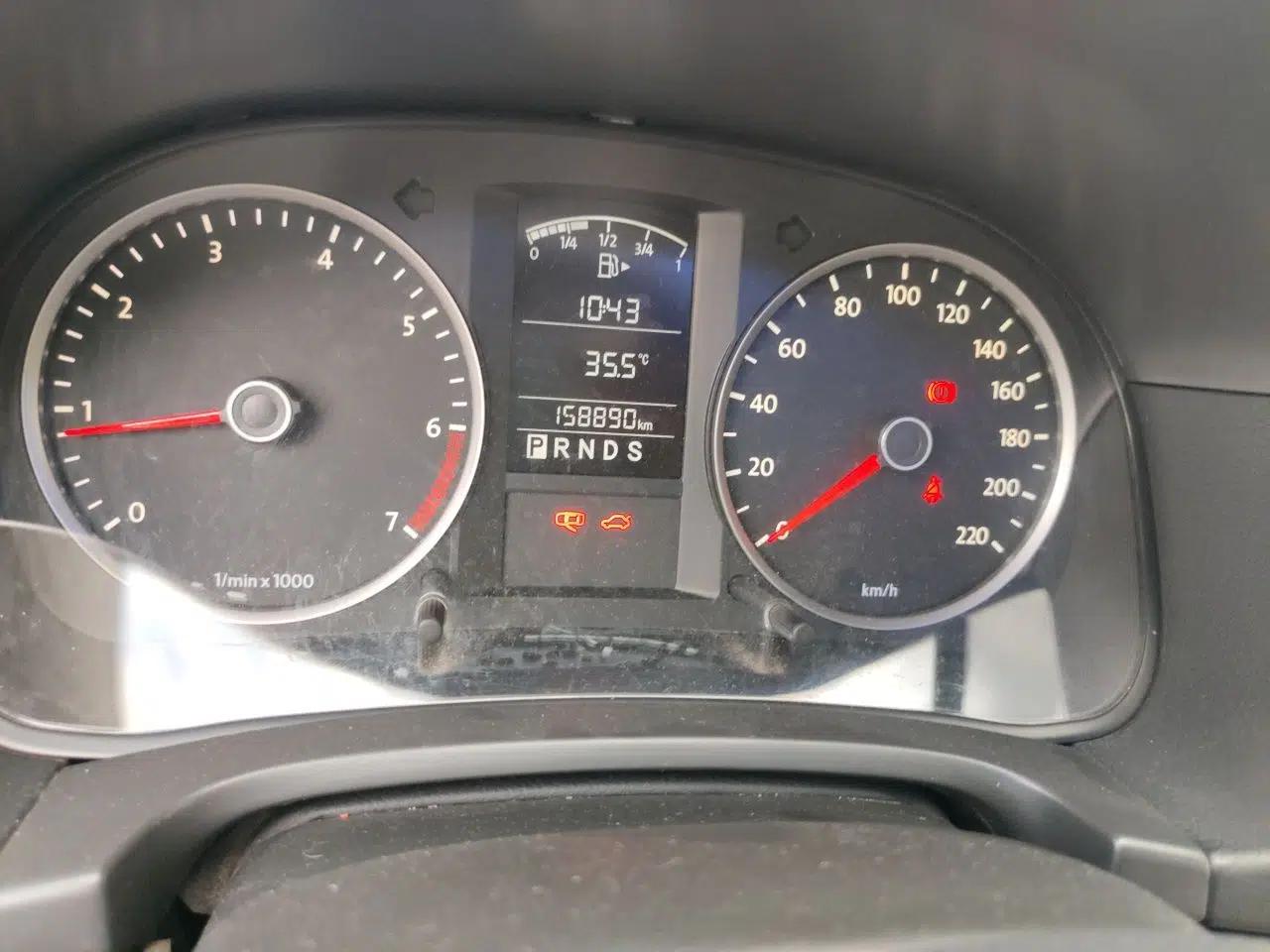 Volkswagen Lavida 2011 1.6L Automatic PinYou Edition — миниатюра 12