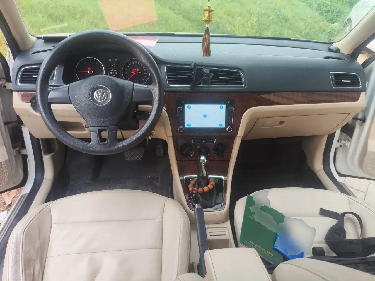 Volkswagen Lavida 2013 Restyled Classic 1.6L Automatic Comfort Edition — миниатюра 9