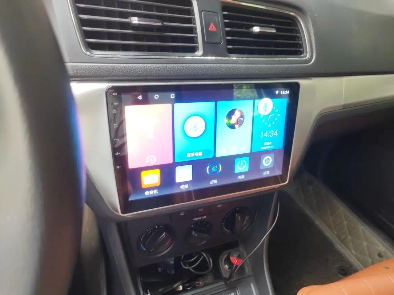 Volkswagen Lavida 2015 1.6L Manual Fashion Edition — миниатюра 13