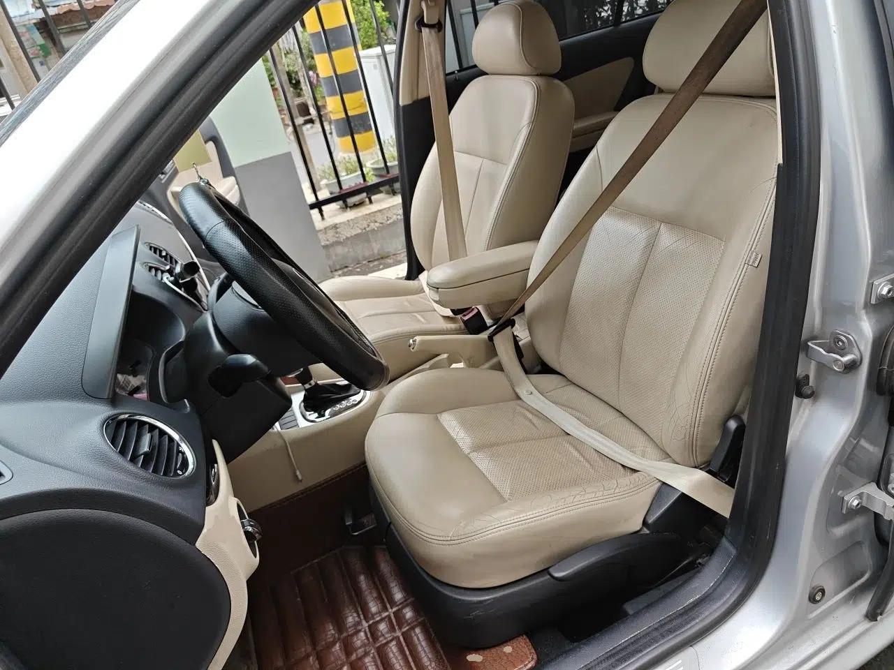 Volkswagen Lavida 2008 1.6L Automatic Prestige Edition — миниатюра 15