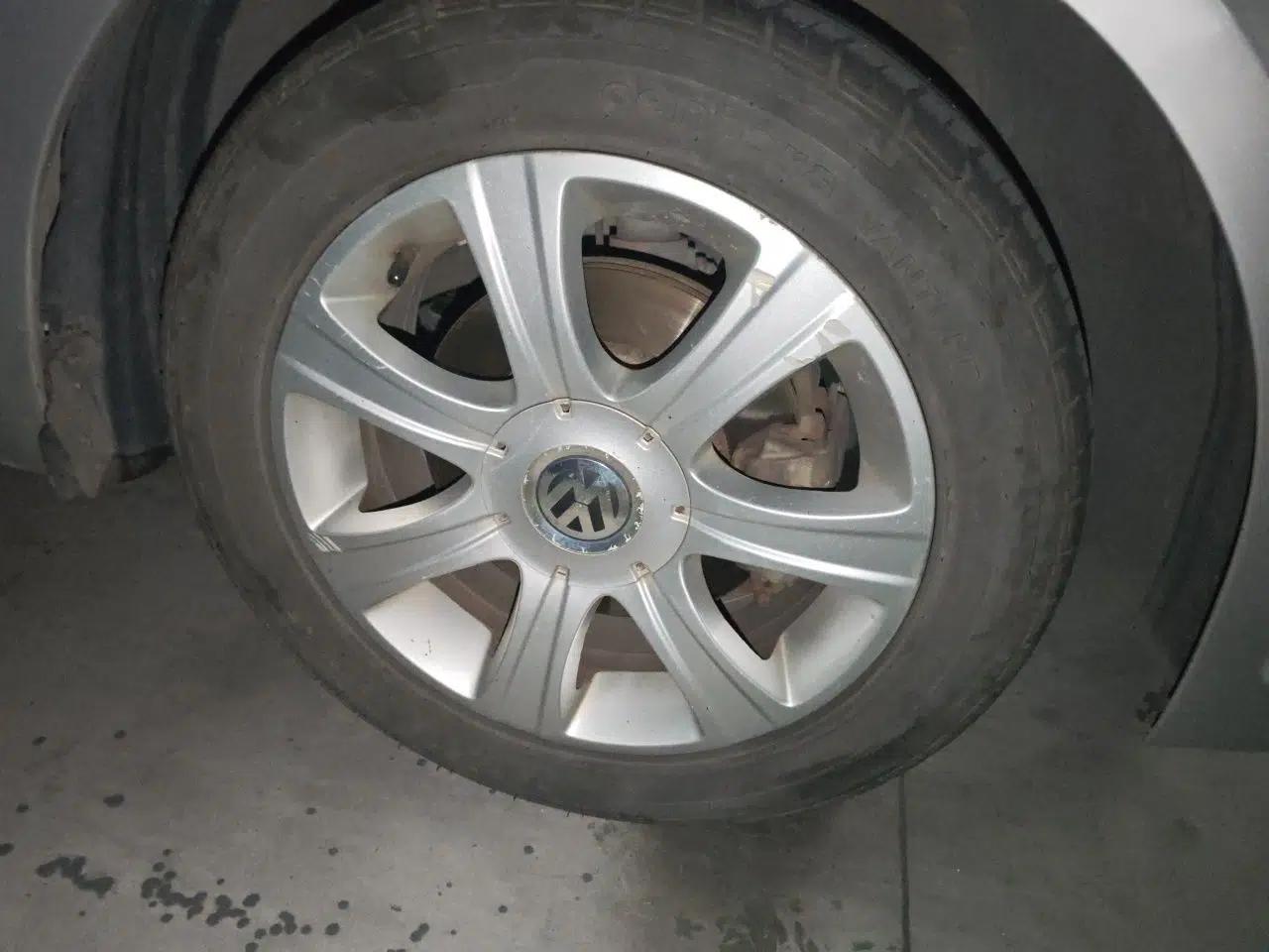 Volkswagen Lavida 2011 2.0L Automatic Premium Edition — миниатюра 8