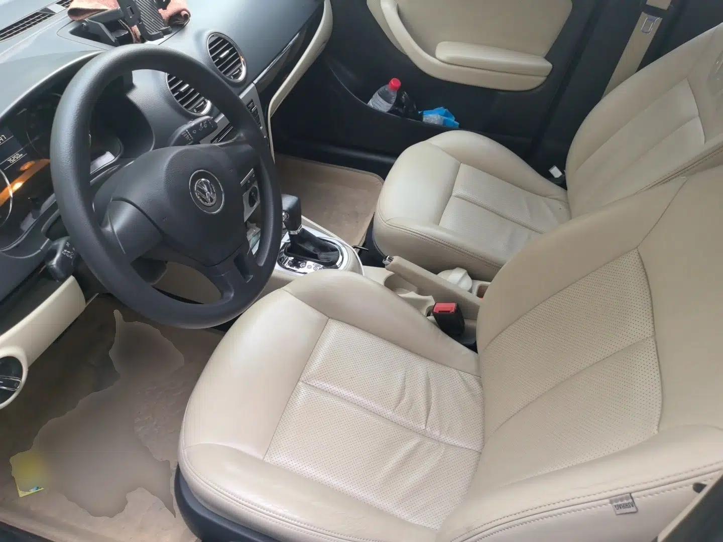 Volkswagen Lavida 2011 1.6L Automatic PinYou Edition — миниатюра 15