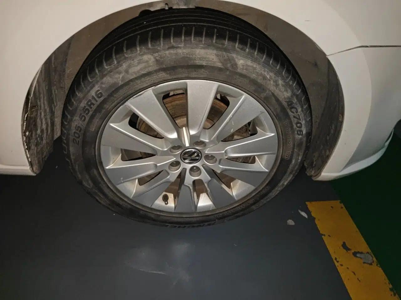 Volkswagen Lavida 2013 1.6L Manual Comfort Edition — миниатюра 8