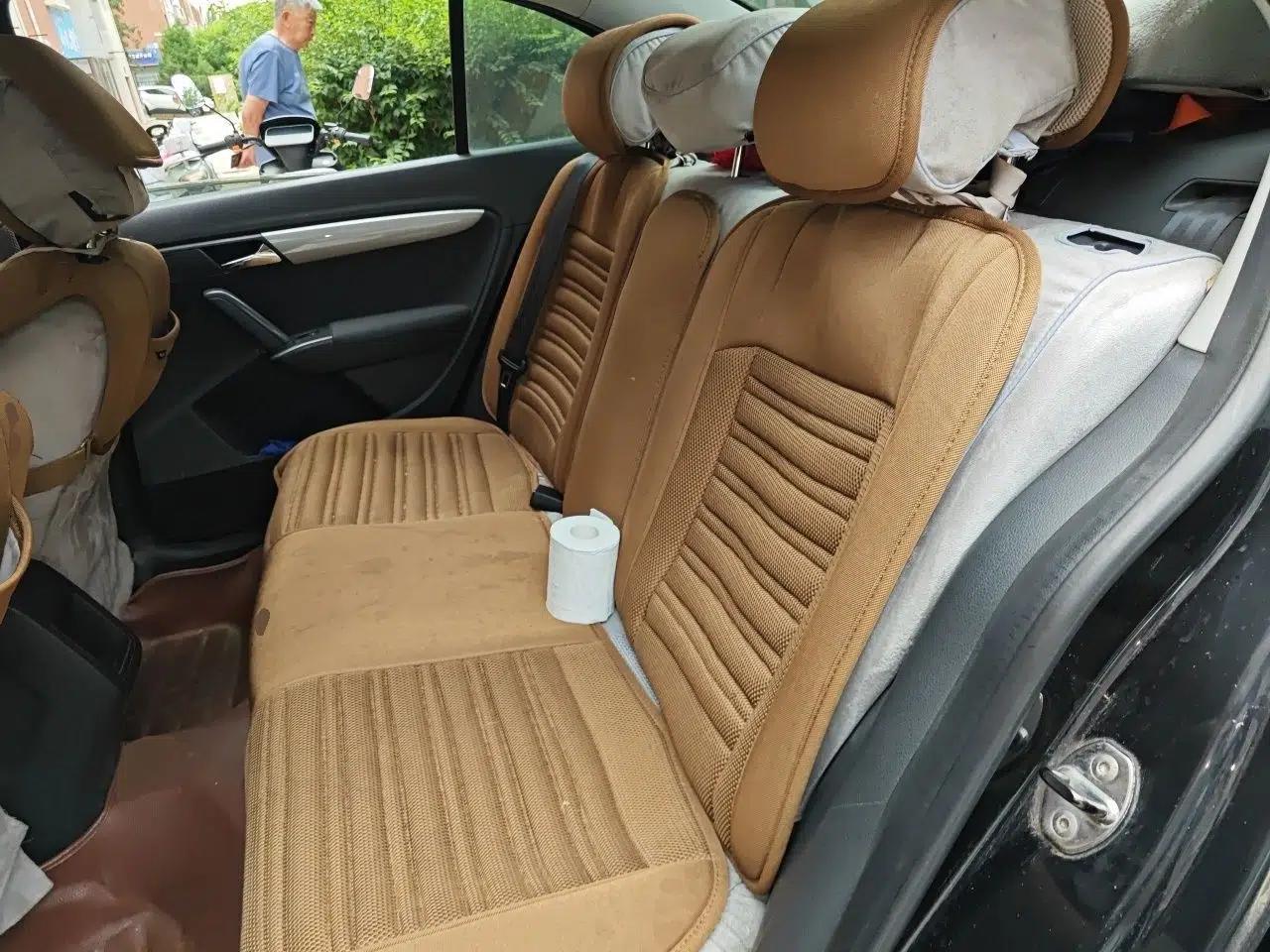 Volkswagen Lavida 2013 Revised Classic 1.6L Manual Fashion Edition — миниатюра 17