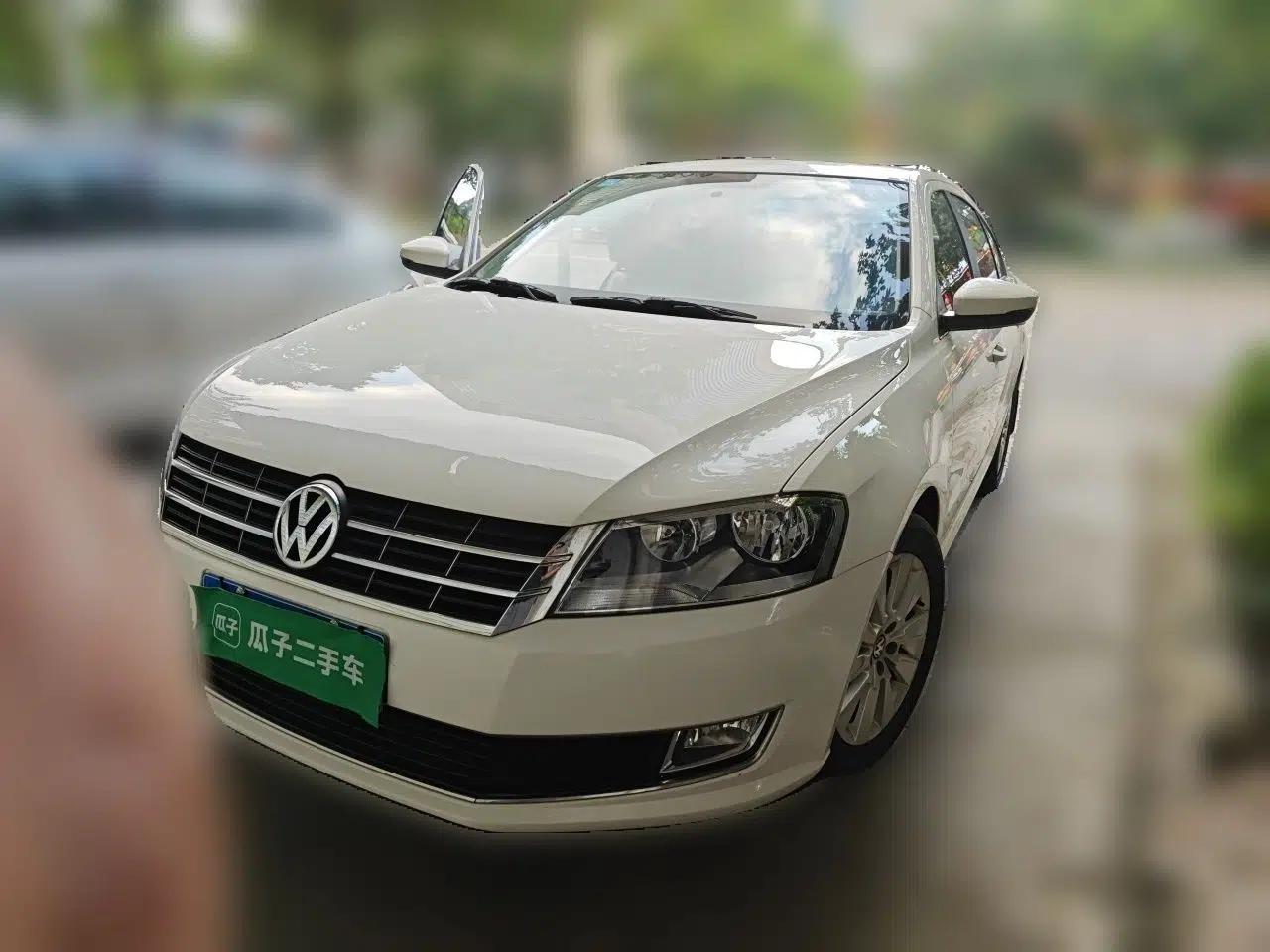 Volkswagen Lavida 2013 Restyled Classic 1.6L Manual Comfort Edition — миниатюра 1