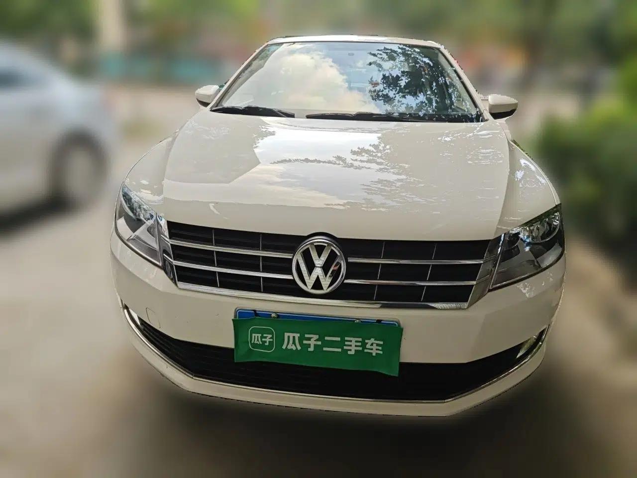 Volkswagen Lavida 2013 Restyled Classic 1.6L Manual Comfort Edition — миниатюра 2