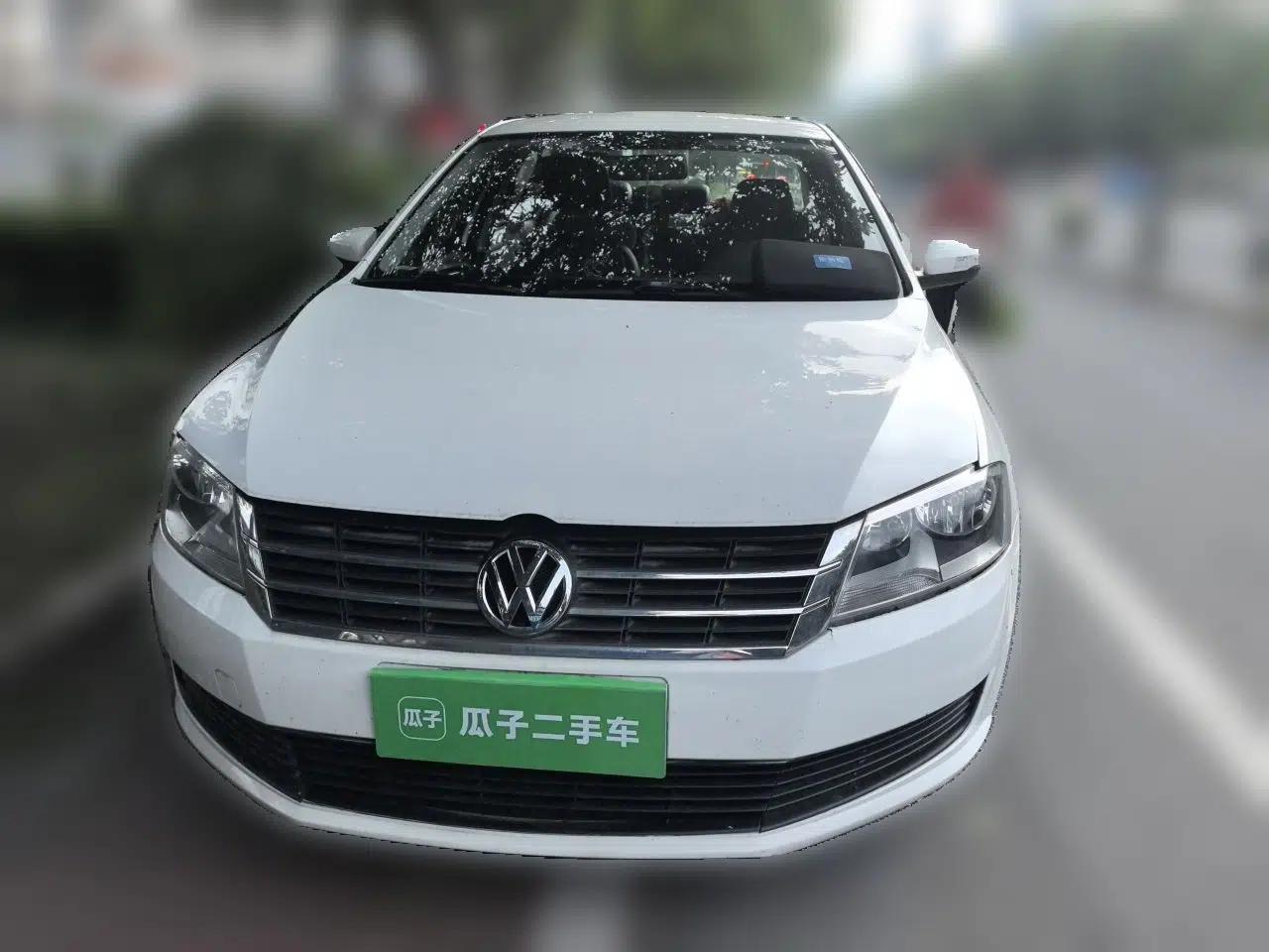 Volkswagen Lavida 2017 1.6L Automatic Fashion Edition — миниатюра 2