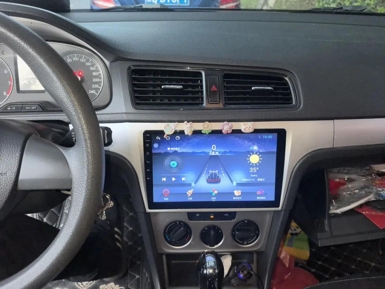 Volkswagen Lavida 2017 1.6L Automatic Fashion Edition — миниатюра 13