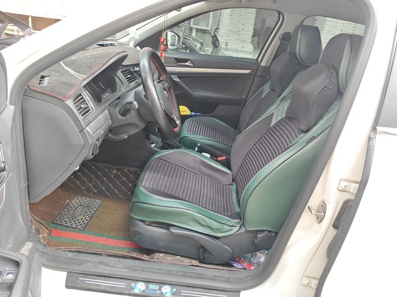 Volkswagen Lavida 2017 1.6L Automatic Fashion Edition — миниатюра 15