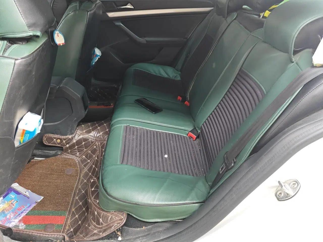 Volkswagen Lavida 2017 1.6L Automatic Fashion Edition — миниатюра 17