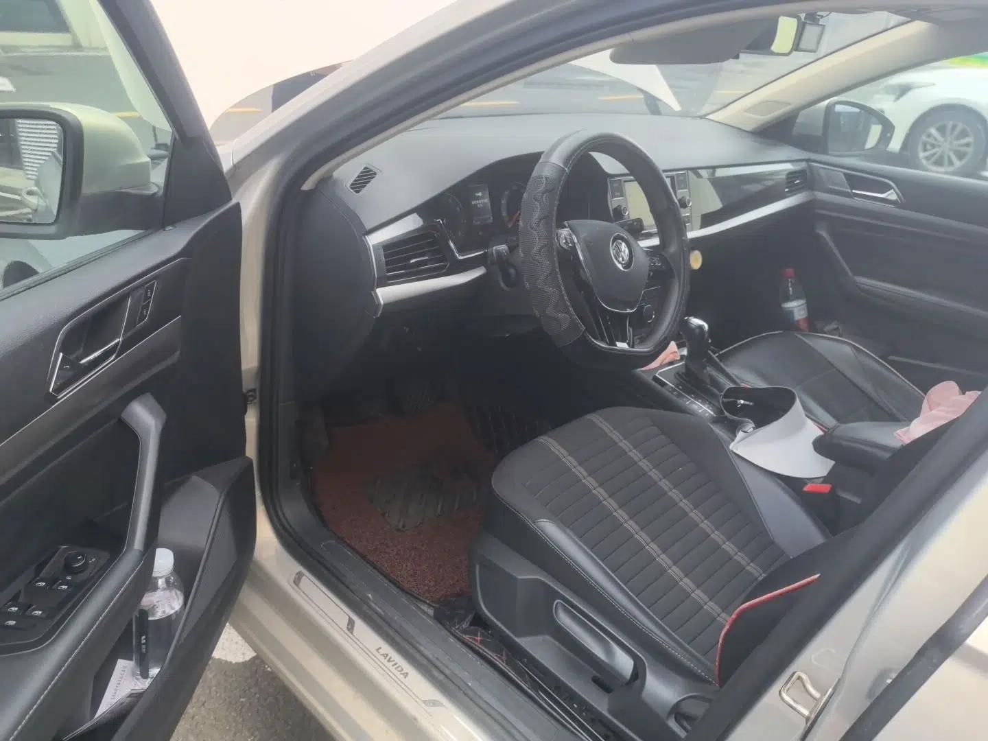 Volkswagen Lavida 2018 280TSI DSG Comfort Edition China V Standard — миниатюра 16