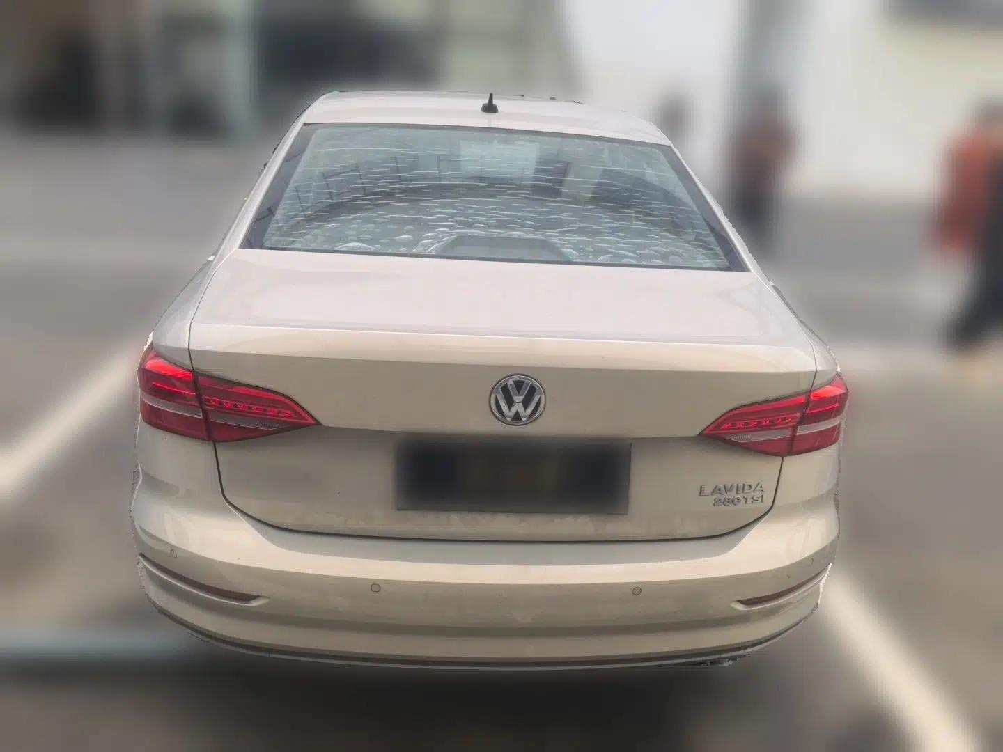 Volkswagen Lavida 2018 280TSI DSG Comfort Edition China V Standard — миниатюра 5