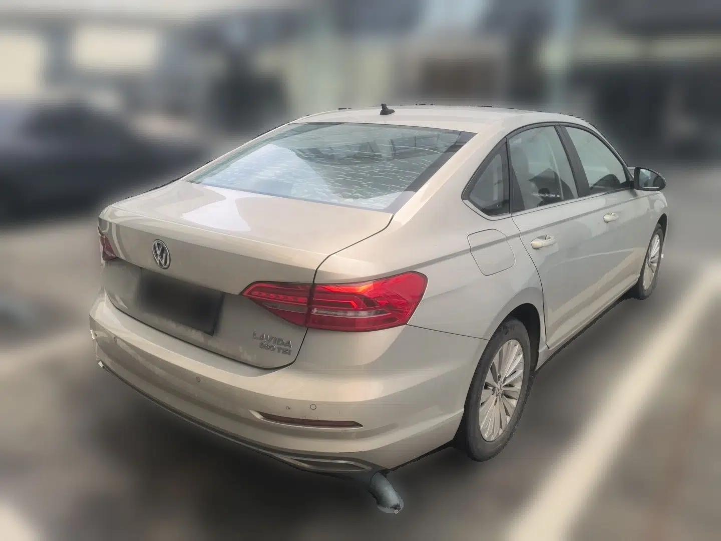 Volkswagen Lavida 2018 280TSI DSG Comfort Edition China V Standard — миниатюра 6