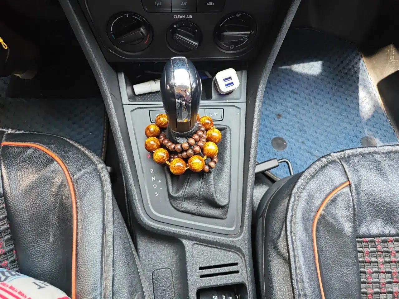 Volkswagen Lavida 2017 1.6L Automatic Fashion Edition — миниатюра 14