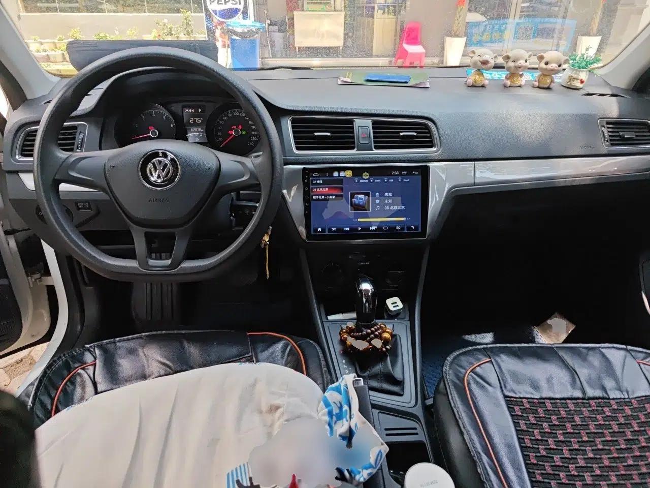 Volkswagen Lavida 2017 1.6L Automatic Fashion Edition — миниатюра 9