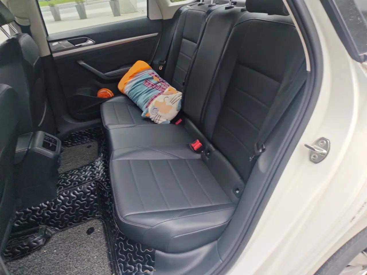 Volkswagen Lavida 2018 1.5L Automatic Comfort Edition China V Standard — миниатюра 17