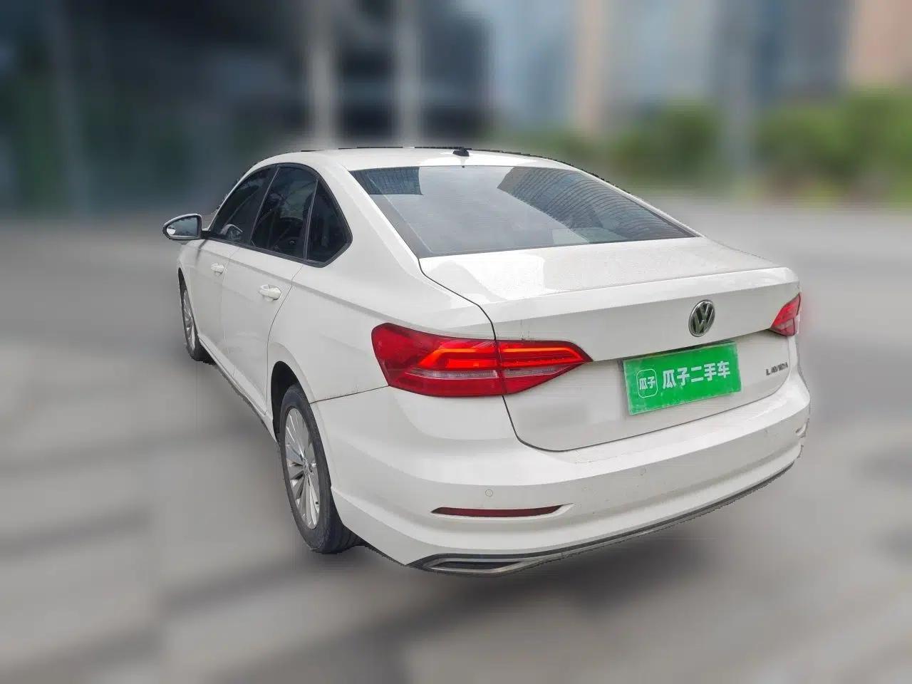 Volkswagen Lavida 2018 1.5L Automatic Comfort Edition China V Standard — миниатюра 4